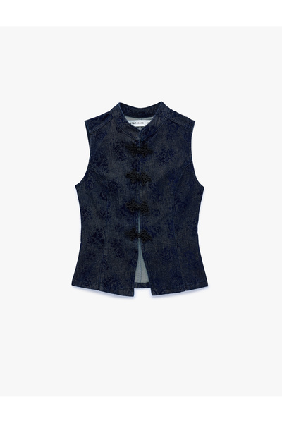 Koton Kolsuz Baskılı Mandarin Qipao Yaka Süslü Düğmeli Denim Yelek