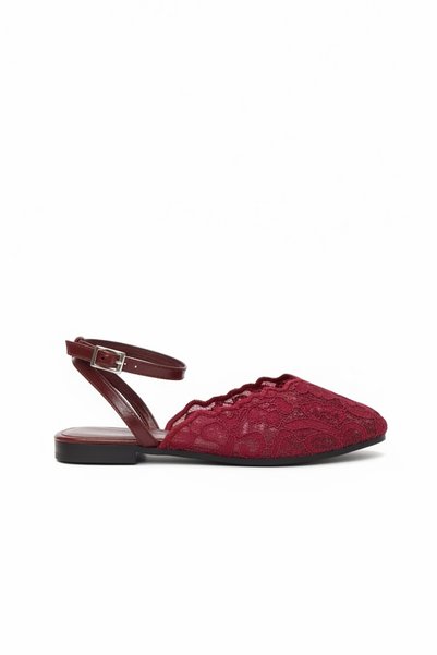 SHOEBELLAS Zeis Bordo Dantel Detaylı Kadın Babet