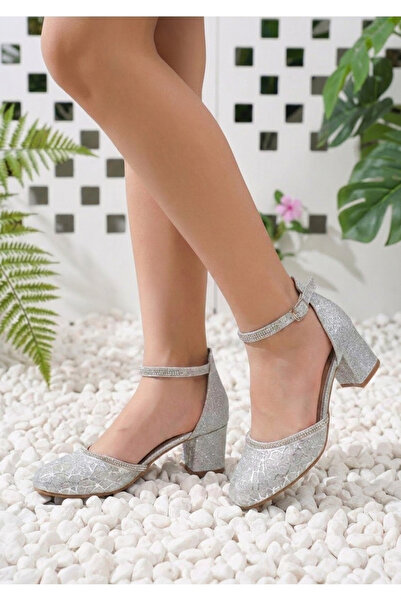 Moda Lime Girl's Closed-Front Ankle Strap Short Heeled Evening Dress Shoes