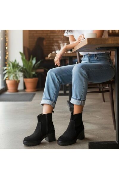NE&VE SHOES Μαύρες γυναικείες μπότες με χοντρό τακούνι και φερμουάρ από σουέντ