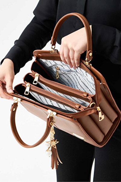 Mega & Polo Women's 7-Compartment Gift Handbag with Accessories