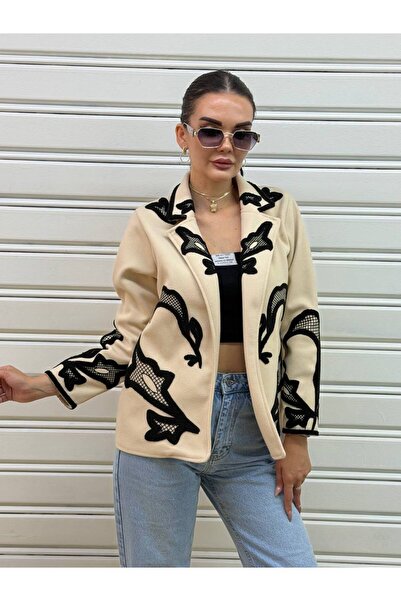 Nes Moda Kadın Özel Tasarım Nakış İşleme Detaylı Kaşe Ceket