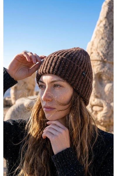 LAGRANZE Casual Gray Modern Style Soft Textured Unisex Beanie