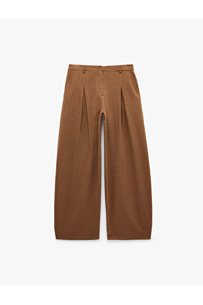 Koton Regular Waist Pleated Pocketed Buttoned Balloon Fit Plaid Barrel Trousers