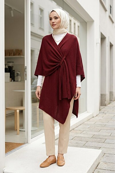 MODAQU Casual Knitwear Poncho - Burgundy