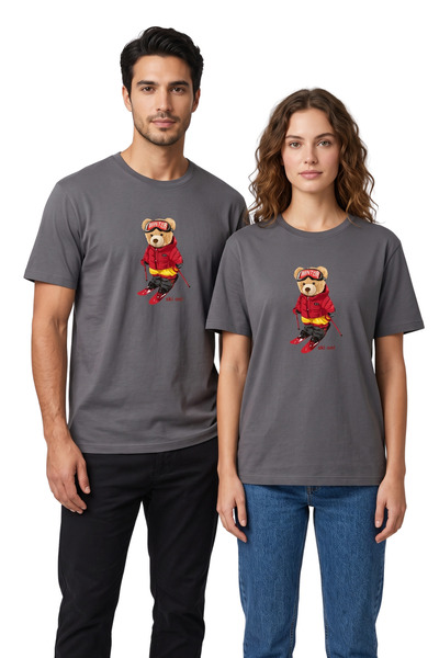 DK DAKSEL Μπλουζάκι Kayakçı Winter Teddy Bear με στάμπα σκούρου καπνιστού χρώ...
