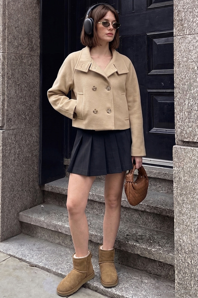 Lela High Collar Buttoned Short Cashmere Coat Women's Cashmere Coat 611Aw115