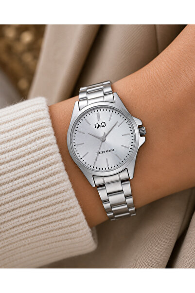 Q&Q Women's Wristwatch Silver Color Casual and Stylish Combination Japanese M...