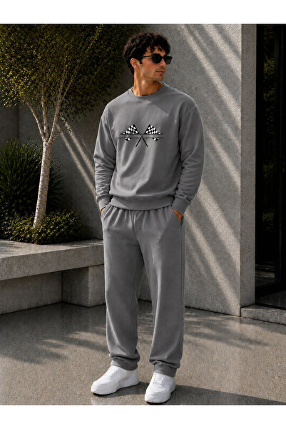 caddekombin Men's Street Style Minimalist Cross Flag Graphic Printed Crew Nec...