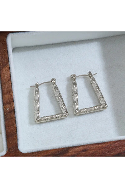 Peach Jewelry Σκουλαρίκια από ανοξείδωτο ατσάλι 304, ασημί, τριγωνικού σχήματος.