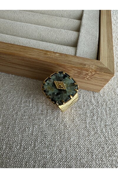 ringbox Gold Steel Anti-Tarnish Square Shape Ring