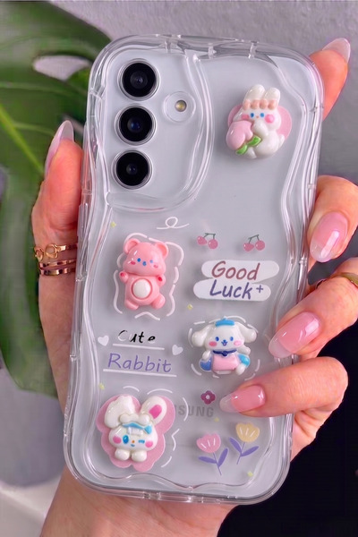 Rivor Samsung Galaxy A26 Uyumlu Kılıf 3D Sevimli Tavşan ve Ayıcık Figürlü Kabartmalı Dalgalı Wavy Şeffaf Kapak