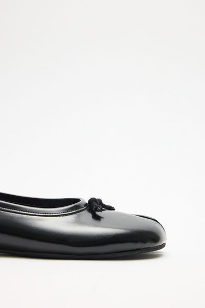 LUTVELIZADE Ballet Flats 2516 - Toe-Loop Knot Detail Women's Black Ballet Flats