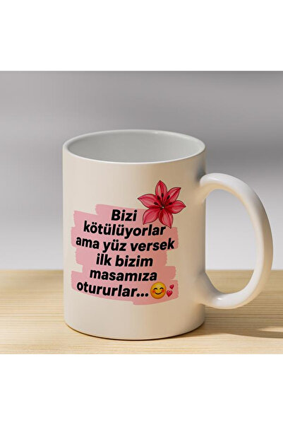 martı baskı Bizi Kötülüyorlar Yazılı Çiçekli Kupa - Esprili Sözlü Hediyelik K...