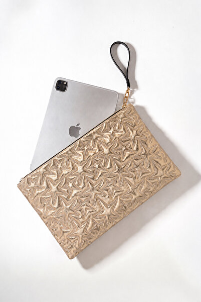 Ecrou Yıldız Desenli Gold Parlak Portföy & Clutch Çanta Çıkarılabilir Bileklik Askılı 30 × 19 cm