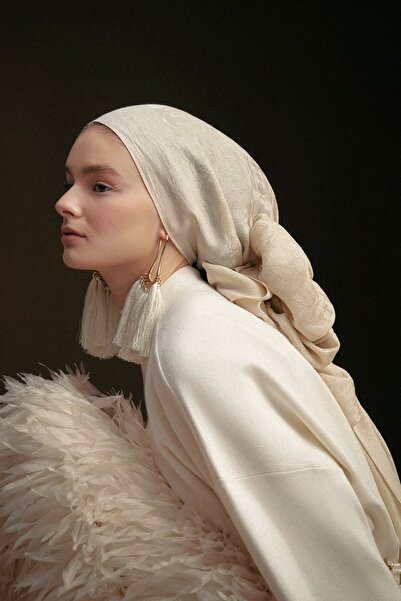 carell Noire Pattern Liora Cotton Shawl Beige