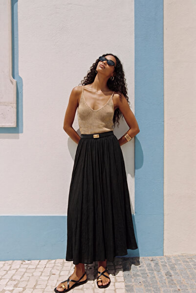 Sateen Flared Skirt - Black