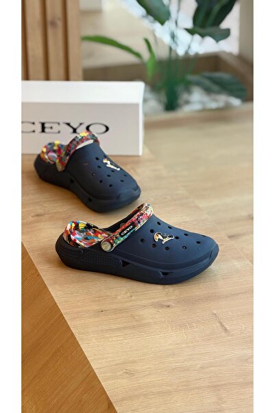 Ceyo Sabo Slippers Toucan