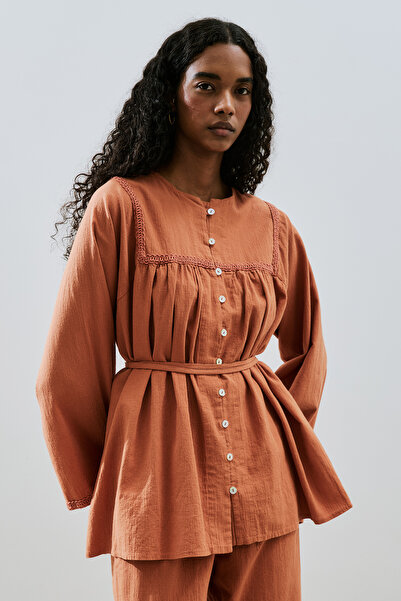 Manuka Textured Embroidered Shirt Cinnamon