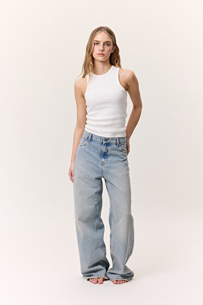 Manuka Midrise Loose Fit Jean Light Blue