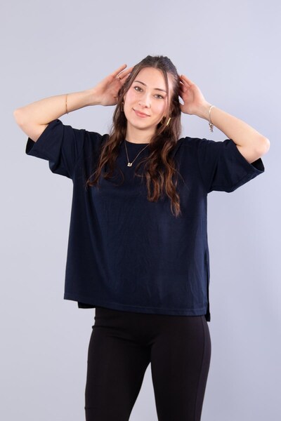 Mckanzie 11066 side slit modal fabric loose o-neck t-shirt
