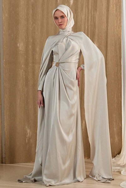 Setrms Drape Detaylı Pelerinli Abiye