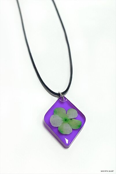 ZERO LAND Spt-Gld Snowball Flower Baklava Sliced Epoxy (41632) Necklace Purple