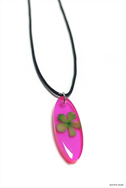 ZERO LAND Spt-Gld Snowball Flower Oval Epoxy (45544) Pendant Fuchsia