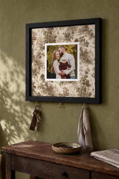 Postifull Kişiye Özel Tablo Anahtarlık, Photobooth Stili Siyah Fotoğraf Çerçe...