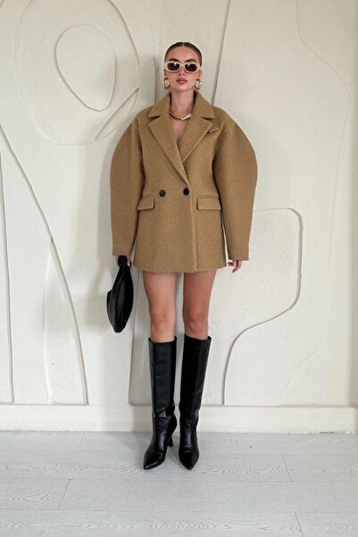 LUMU Manta oversize camel cu doi nasturi