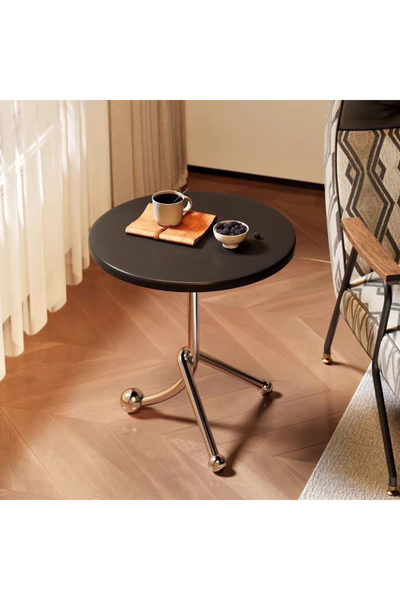 Snooe Side tables in the living room, coffee tables.