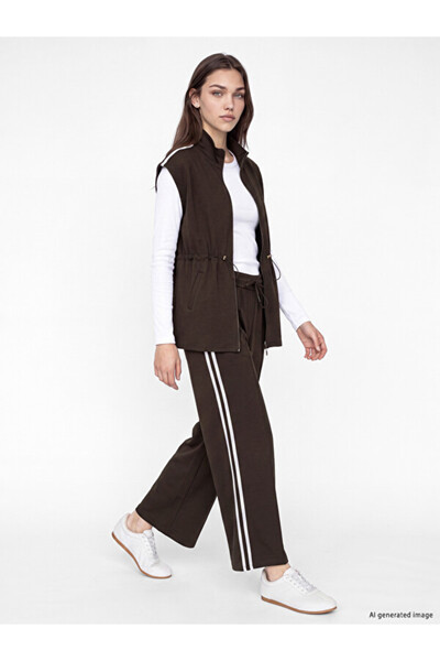LC Waikiki Esvab • Modern & Distinctive Soft Touch Women's Sweatpants with St...