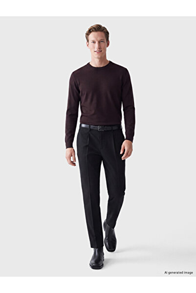 LC Waikiki Rmz Gi̇yi̇m Farkiyla Standard Fit Pleated Men's Trousers