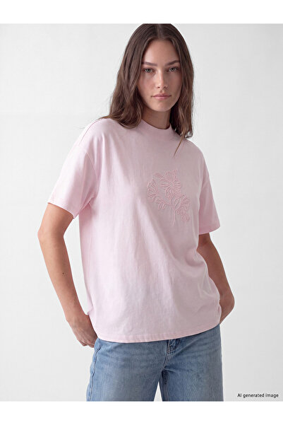LC Waikiki Lcw Modest Pink Embroidered 100% Cotton Women's T-Shirt