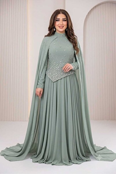 Lin Fashion Özel tasarım dökümlü pelerinli abiye. Krep ve şifon kumaş. Göğüs ...