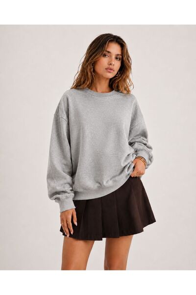Mad&Calf Women's Crew Neck Unprinted Basic Oversize Cotton Plain Sweatshirt