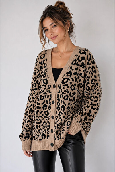 MetuCA Women's Brown Leopard Patterned Cotton Buttoned V-Neck Oversize Knitwe...