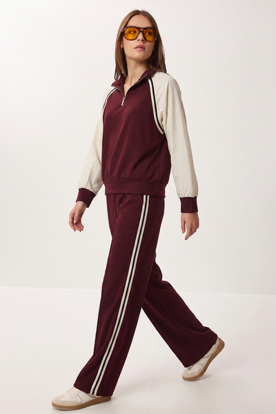 Lovelyİstanbul Contrast Color Parachute Garnished Knitted Suit Laz0012 Bordo