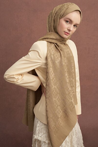 carell Noire Pattern Liora Cotton Shawl Walnut