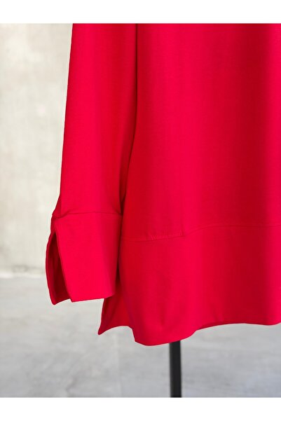 By Pakize Basic Manşet Kollu Yırtmaç Detaylı Sweatshirt