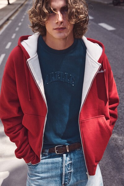Pull & Bear Grafik fermuarlı kapüşonlu sweatshirt
