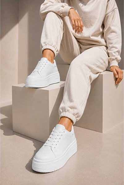 ALTUNTAŞ Kadın 5 cm Topuklu, Kalın Platform Tabanlı, Şık, Bağcıklı Sneaker Beyaz