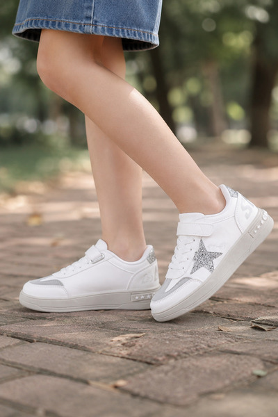 Ekonomik Ayakkabı Girl's Glittery Star Detailed Lace-Up Casual Sports Shoes W...