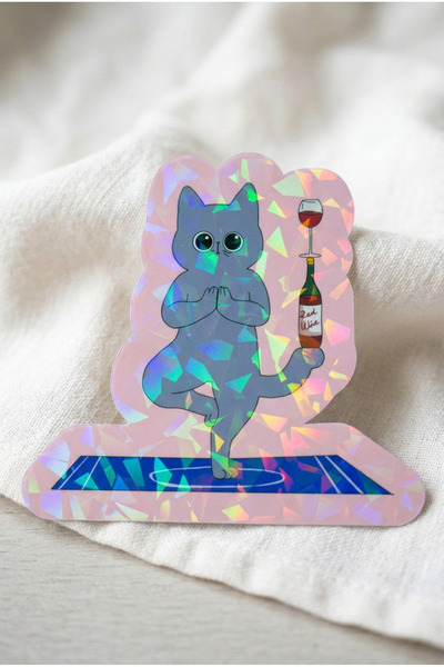 Plumie Yoga Yapan Kedi Şarap Hologramlı Laminasyonlu Eğlenceli Sticker – Lapt...