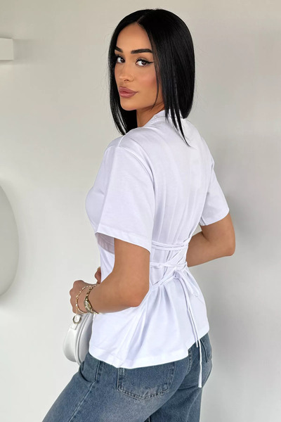 GÜLSELİ White Women's Lace-Up Back T-Shirt