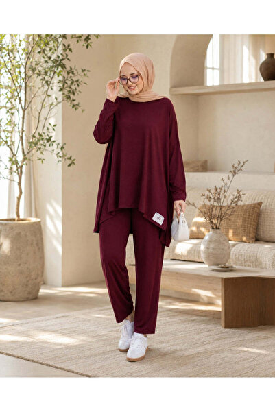 unika boutique Γυναικείο Σετ Casual με Λεπτομέρεια Έμβλημα, Διπλό Σετ