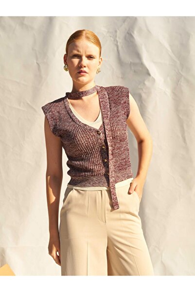 Clothes Fast Women's Burgundy Sweater Sleeveless Scarf Collar Buttoned Waist ...