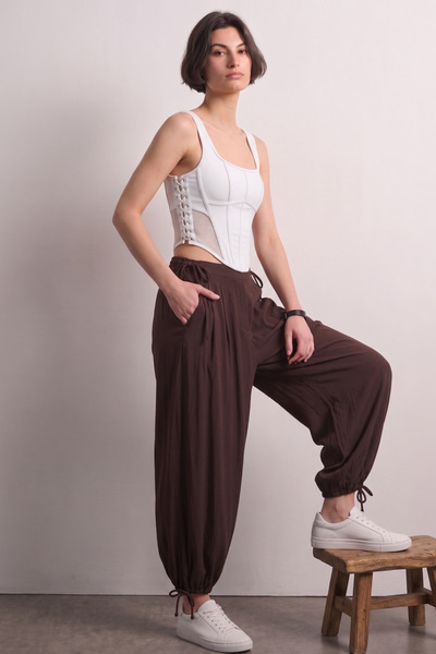 BARRELS AND OIL Women's Drawstring Shalwar Trousers - Bitter Brown