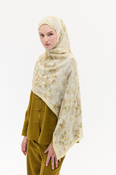 cs camellia scarf Βίντατζ Σάλι με Φλοράλ Σχέδιο - Βουτυρόχρωμο