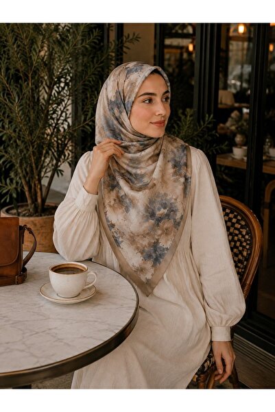 LİNA TİMUR شال من القماش القطني بنمط الأحلام النباتية